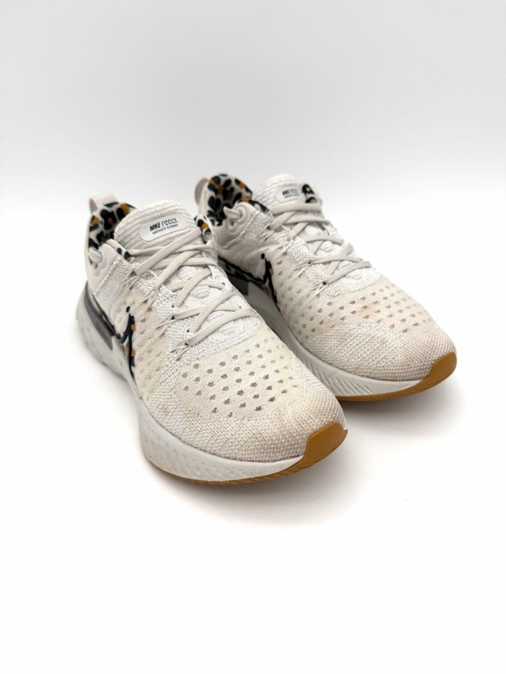 Nike Women's React Infinity Run Flyknit 2 Leopard Running Walking Shoes Size 6 - Picture 2 of 5